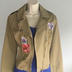 🌸NWT FAB’RIK JACKET🌸